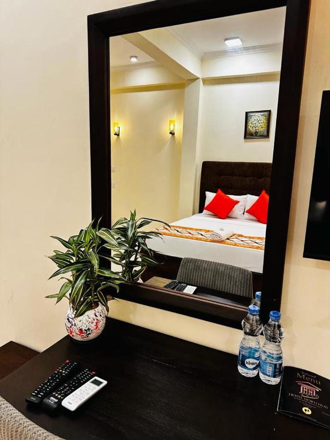 Hotel Northway Vavuniya Zewnętrze zdjęcie