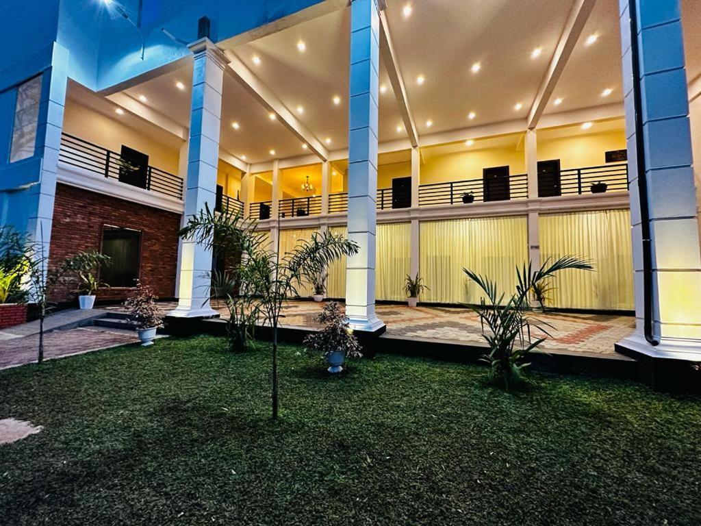 Hotel Northway Vavuniya Zewnętrze zdjęcie